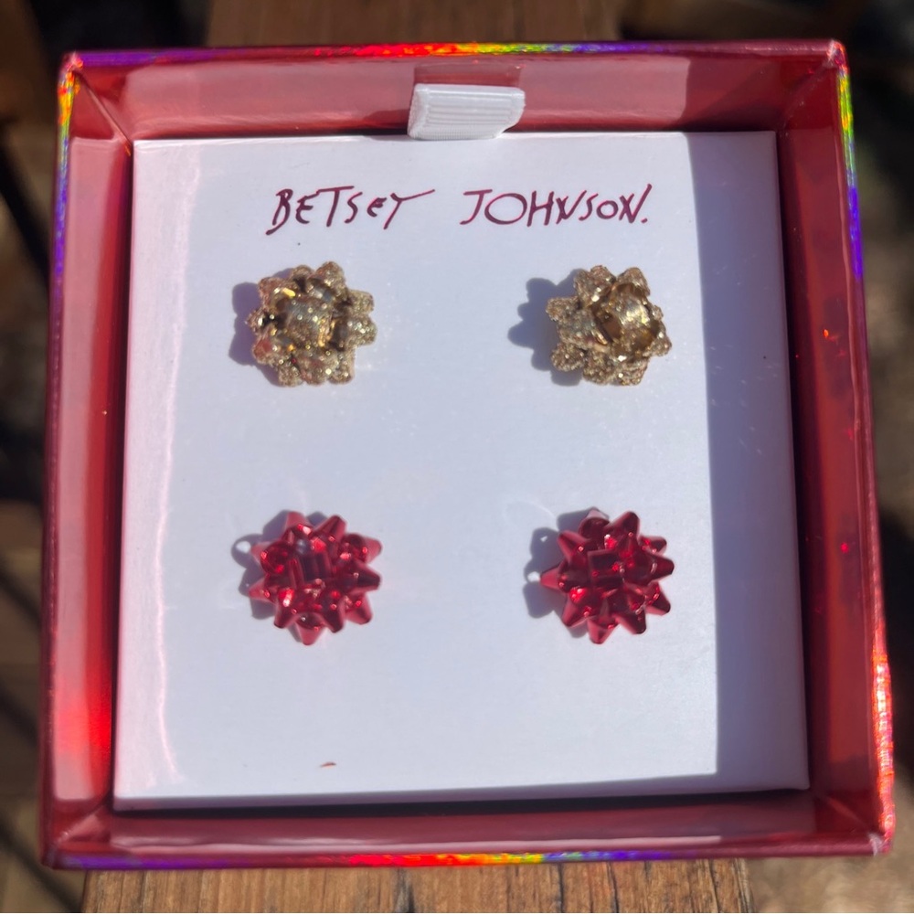 Betsey Johnson Christmas Bows Earrings Sparkly Gold and Metallic Red NIB